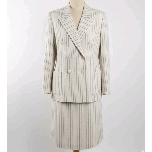 Norton McNaughton Dresses & Skirts - Vintage Norton McNaughton Linen Skirt Suit Ladies Small Cream W Black Stripes